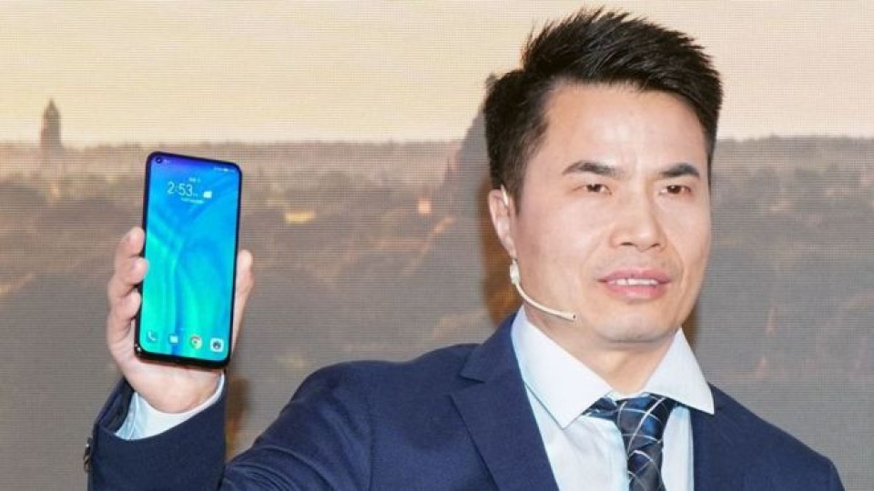 Huawei Honor View20 and Samsung A8s have hole-punch cameras