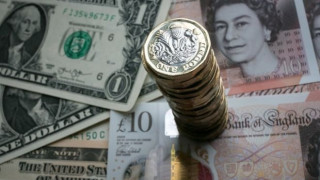 Pound falls further after Brexit vote delayed