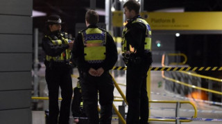Manchester Victoria station stabbing: Three injured