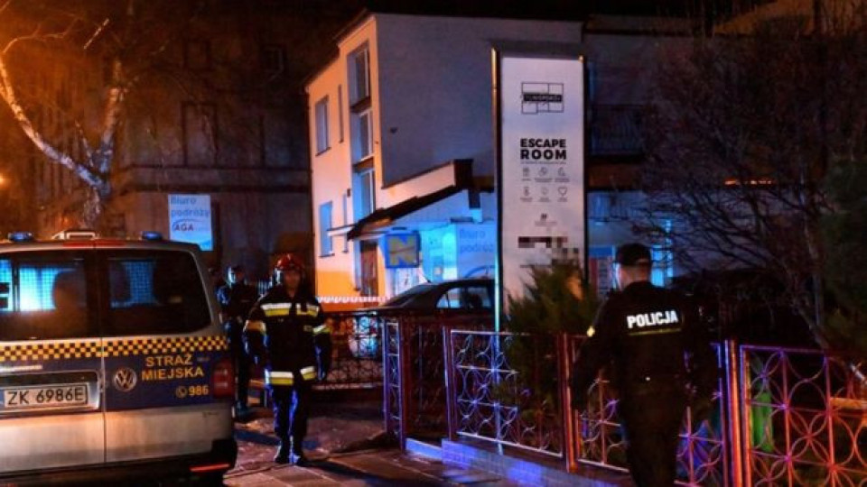 Escape room fire kills five teenagers in Poland