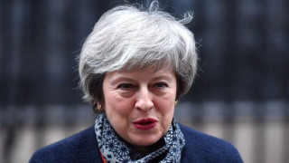 Brexit: PM warns of 'catastrophic breach of trust'