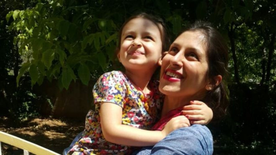 Nazanin Zaghari-Ratcliffe: Iranian-Briton to go on hunger strike