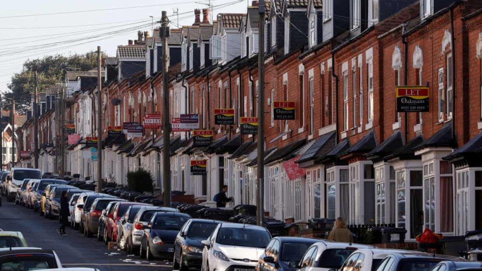 UK house prices grow fastest in north of England and Midlands