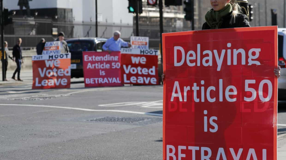 A 'clean' Brexit doesn't exist. May at long last lets it be known at this point