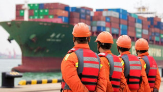 China exports saw biggest fall in three years in February