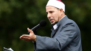 New Zealand attack: Al Noor mosque imam tells world leaders to fight hate speech