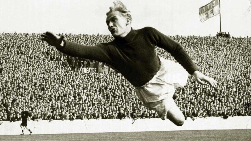 From Nazi to football hero: the incredible story of Man City's Bert Trautmann