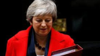 Brexit: bill to prevent no-deal passes Commons by one vote
