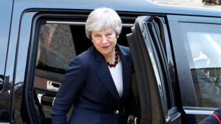 Theresa May facing prospect of being offered longer Brexit delay at EU summit