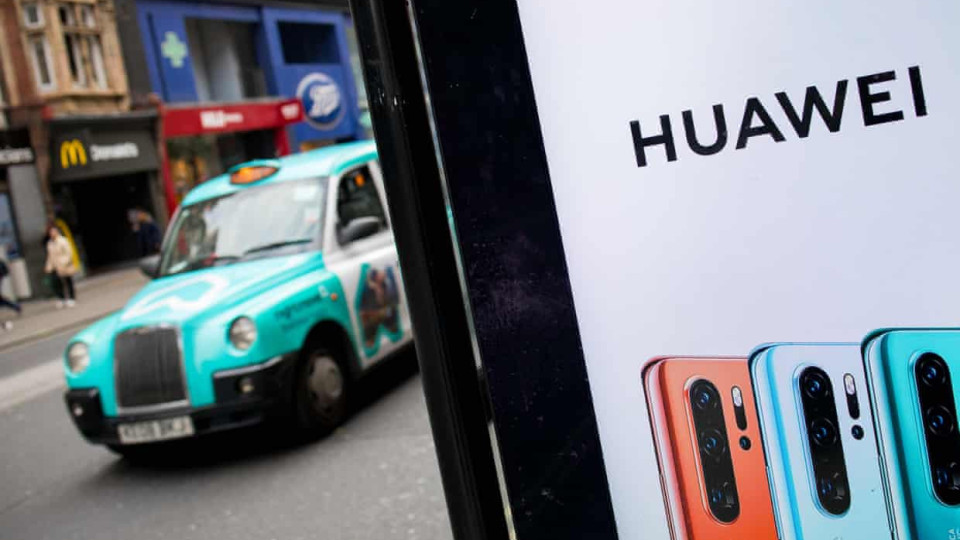 Huawei founder 'would shut it down' if China asked it to eavesdrop