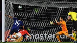 Sanchez scores first goal since January as Chile put four past Japan