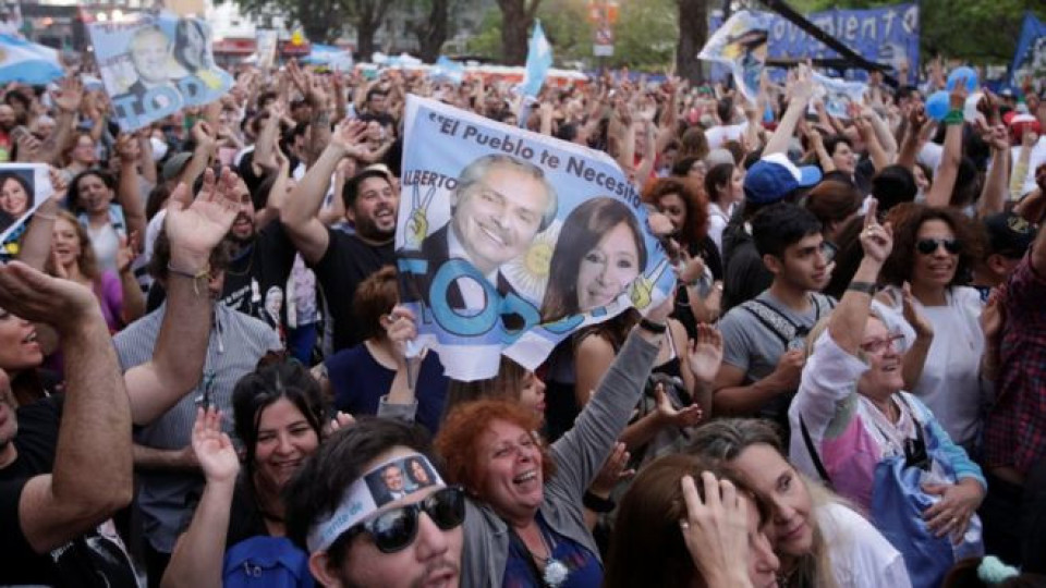 Argentina election: Centre-left Alberto Fernández wins presidency