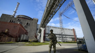 Russian Attacks Cut Off Esential Power to Nuclear Statitons in Ukraine